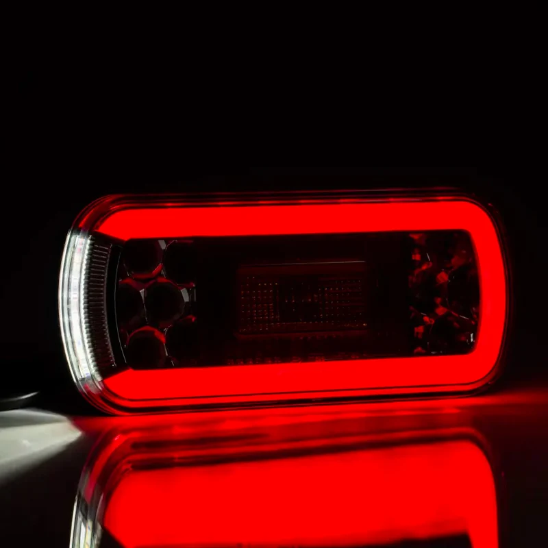 Fristom FT130 LED-Anhänger-Heckleuchte / 5-Funktions-Neon-Effekt