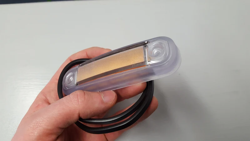 LED-Markierungsleuchte mit Neoneffekt und transparenter Dichtung / Rot