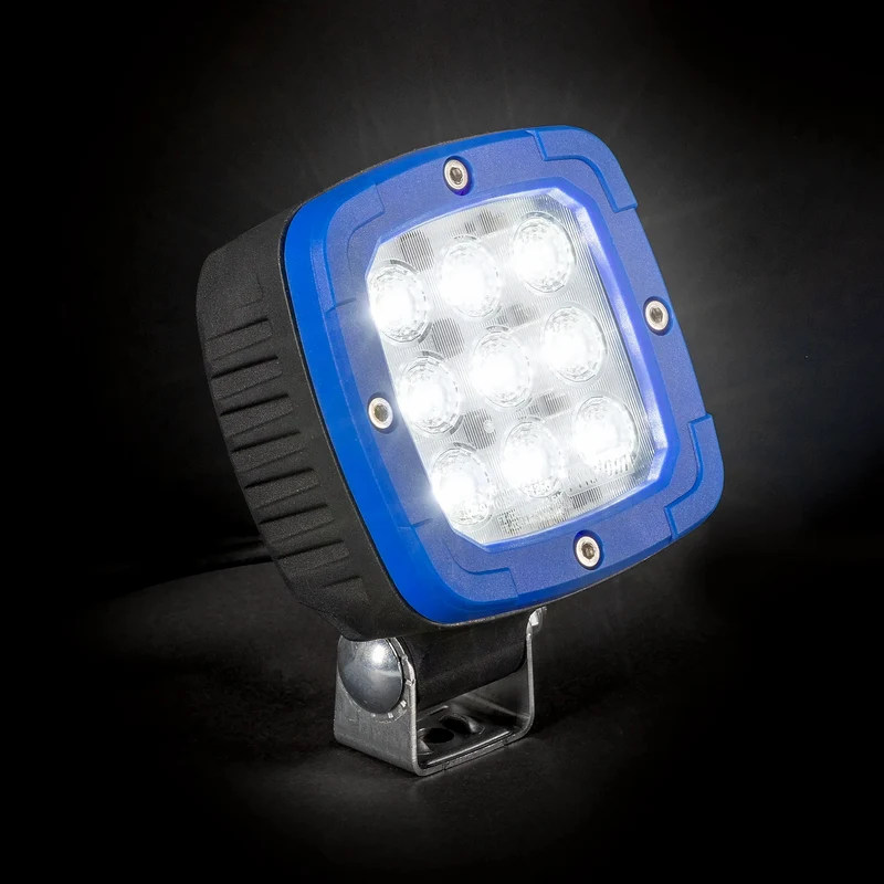 Fristom FT-036 LED-Arbeitsleuchte, robustes Aluminiumgehäuse / 2800 Lumen