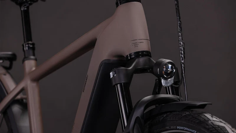 CUBE Kathmandu Hybrid EXC 800 cedar´n´chrome