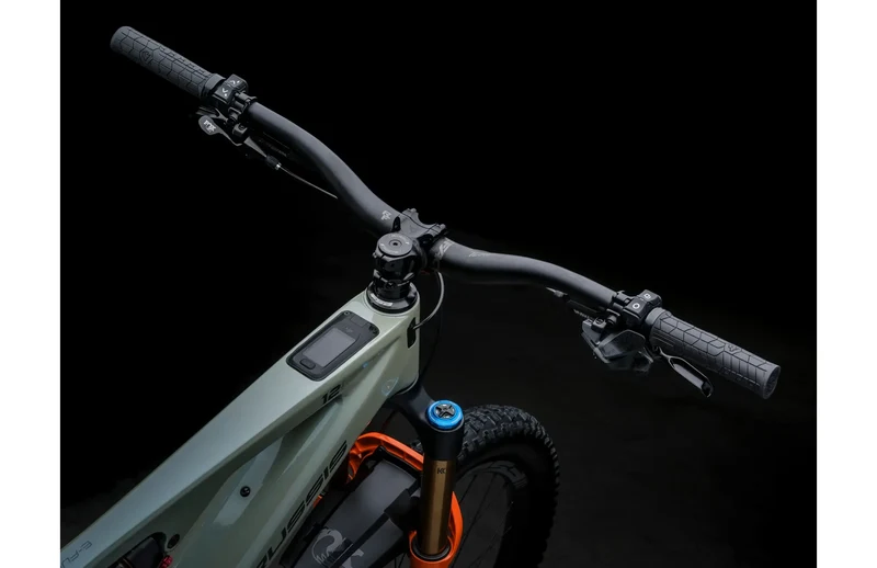 Crussis e-Full 12.11-PRO 800 silver/green 2026