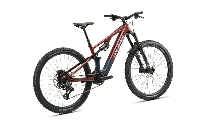 Crussis e-Full 12.11 600 red/black 2026