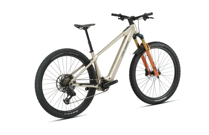 Crussis e-Hard 11.11-PRO 800 white/silver 2026