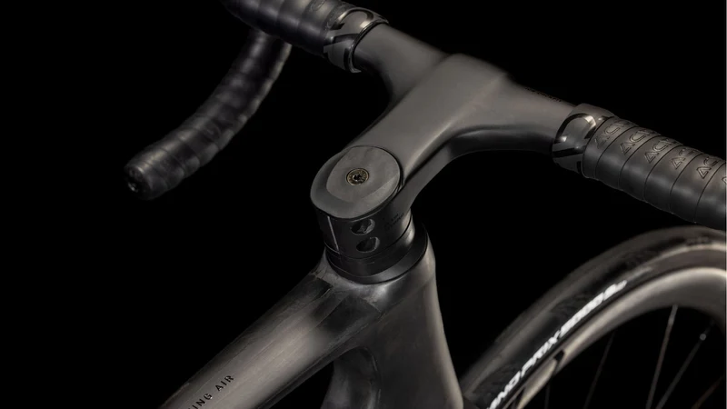 CUBE Litening AIR C:68X Race blackline