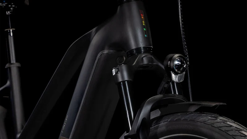 CUBE Kathmandu Hybrid EXC 800 black´n´prism