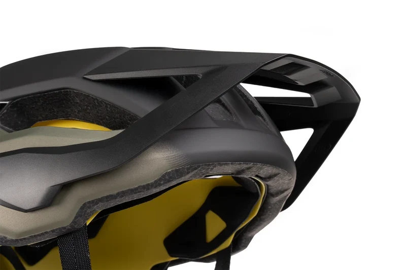 Cube Helm STRAY TM