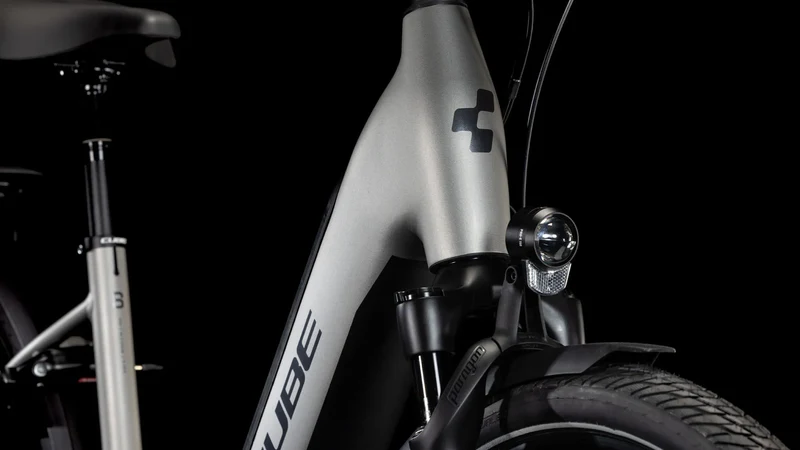 Cube Supreme Hybrid SLX 625 grey´n´lunar Tiefeinsteiger 2026