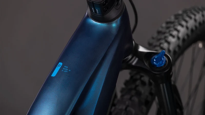 Cube Reaction Hybrid Pro 800 nebular´n´dazzle 2026