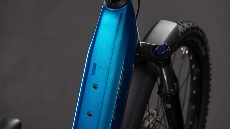 Cube Reaction Hybrid Performance 600 FE electricblue´n´dazzle Tiefeinsteiger 2026