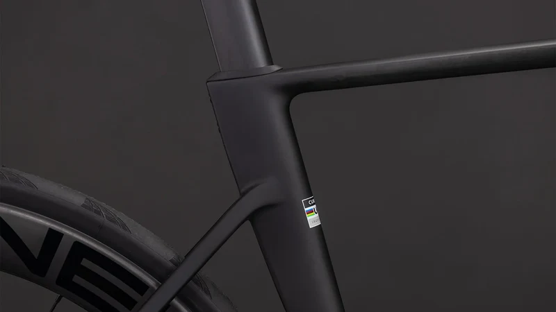 Cube Litening AIR C:68X Race blackline 2026