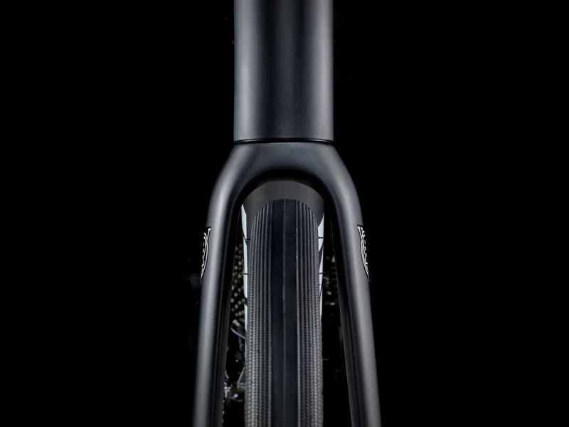 Trek Domane AL 5 Gen 4 Matte Black 2026