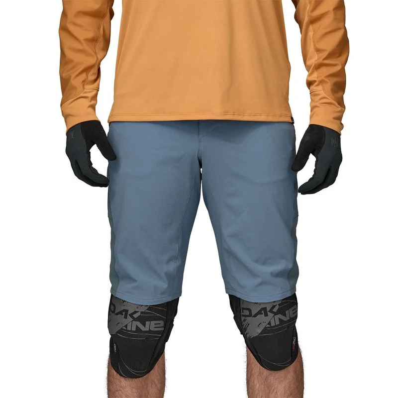 Dirt Craft Short