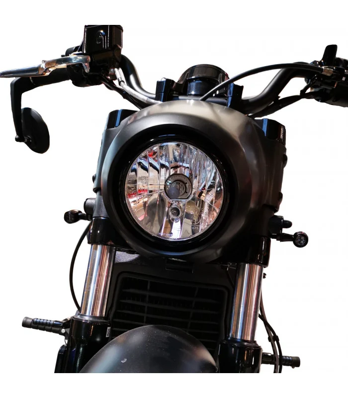 Das vordere Blinkerloch deckt den Indian Scout ab