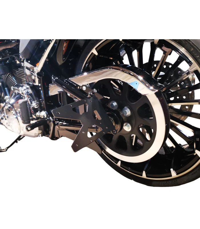 Harley-Davidson FXBRS Breakout 117 Seitenplattenhalterung