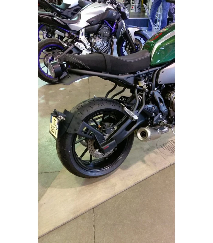 Yamaha XSR 700 Radspülplattenhalterung