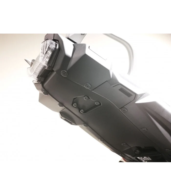 Yamaha Tracer 9 Radspülplattenhalterung
