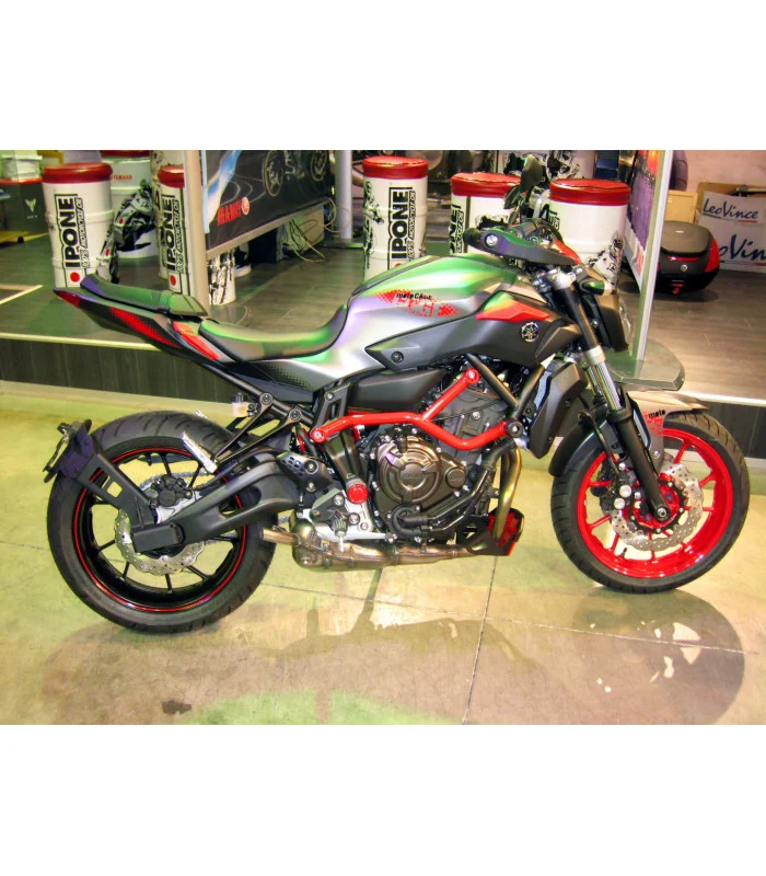 Yamaha MT07 Radspülplattenhalterung