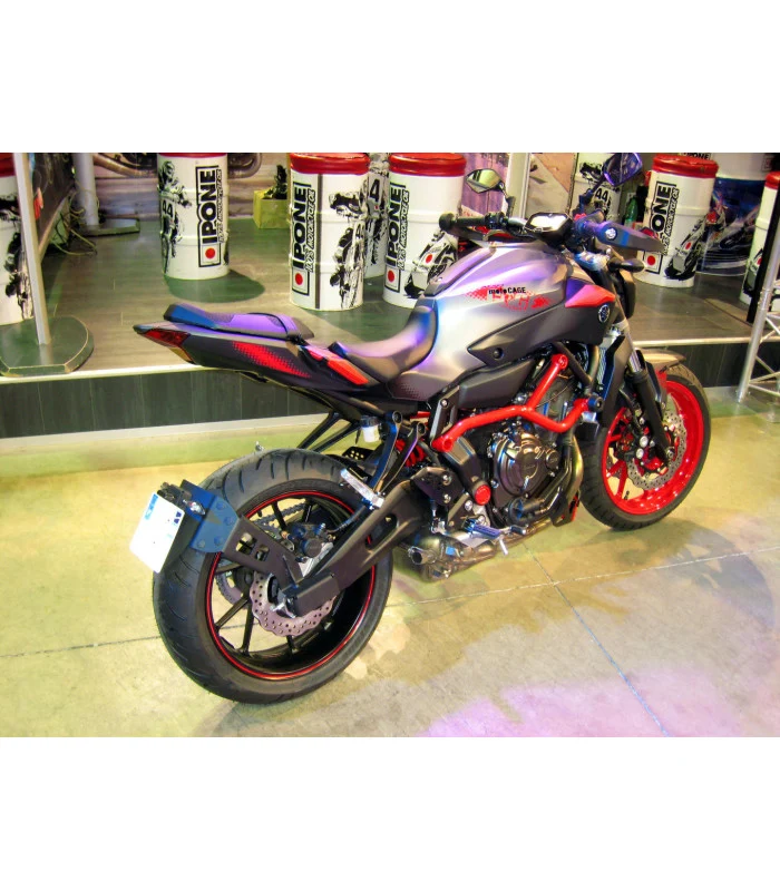 Yamaha MT07 Radspülplattenhalterung