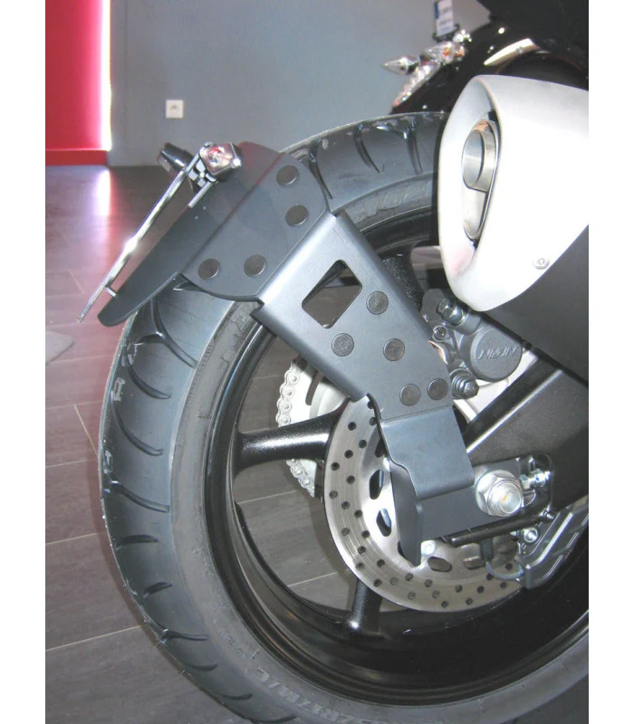 Yamaha FZ1 Radspülplattenhalterung