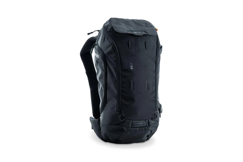 Cube Rucksack ATX 22