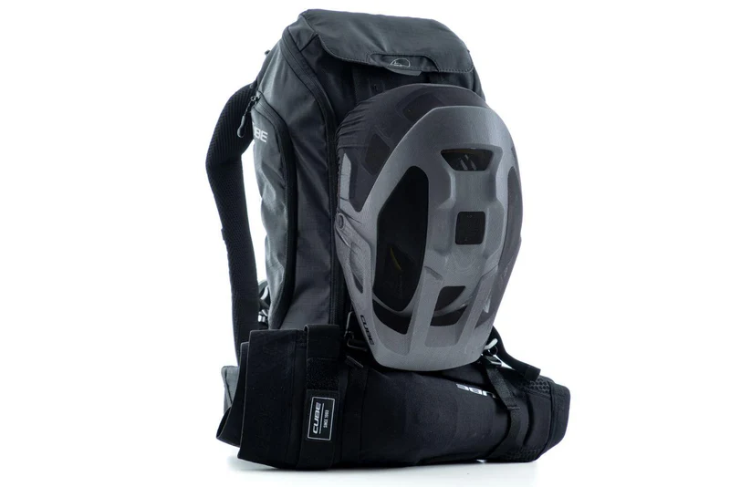 Cube Rucksack ATX 22