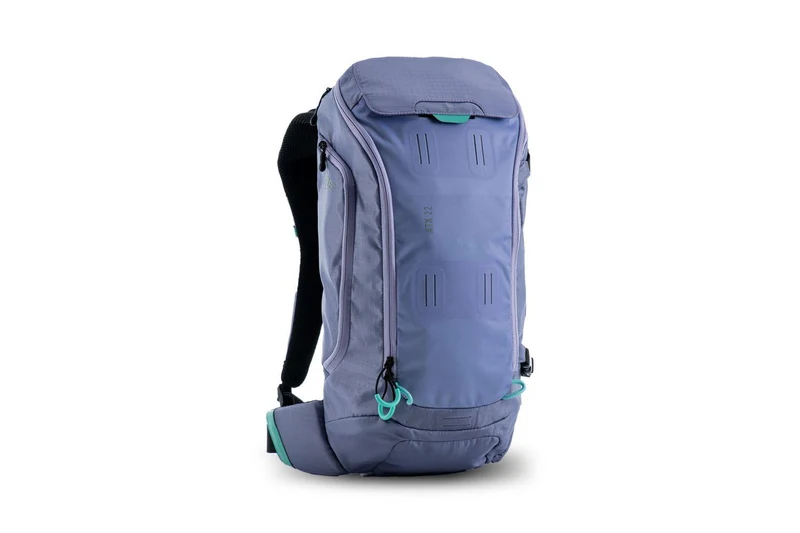 Cube Rucksack ATX 22